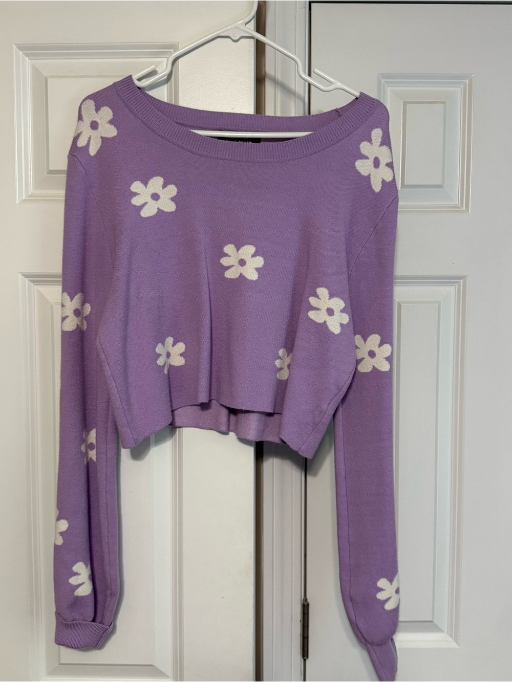 Blue Blush Lavender Floral Cropped Sweater Top
